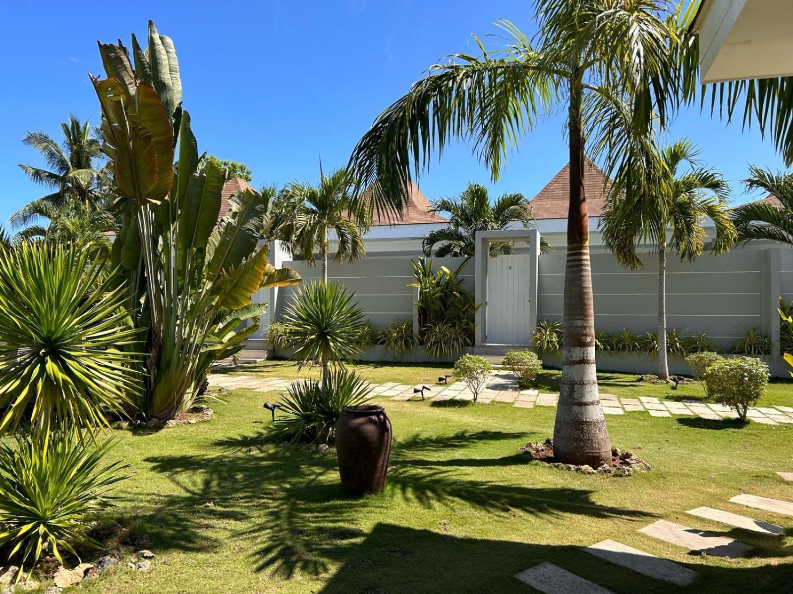 Pineale Villas, Resort And Spa 팡라오 외부 사진